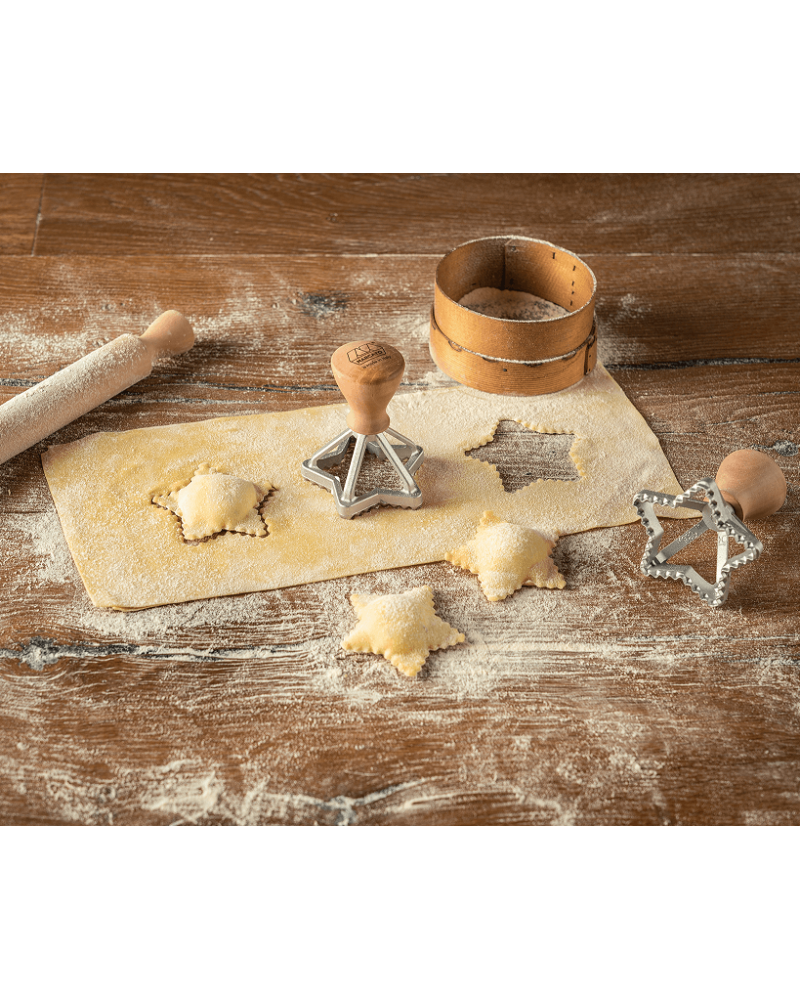 Marcato Classic star-shaped ravioli stamp - CHR MARKET